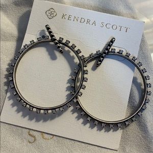 Kendra Scott gunmetal earrings
